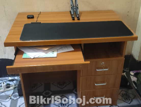 Computer table desk new Big size